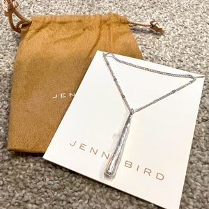 NWT Jenny Bird Leana Pendant Necklace, Silver